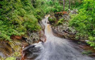 Lower falls at Falls of Bruar
Photography by Malcolm J Smith