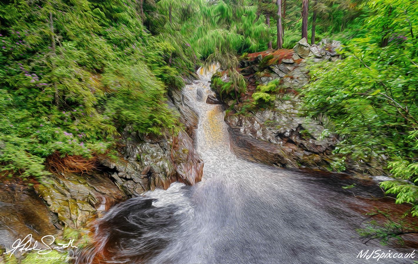 Lower falls at Falls of Bruar
Photography by Malcolm J Smith