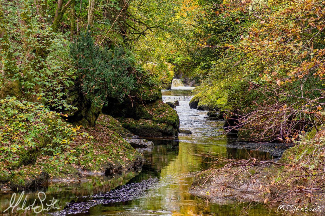 Photography by Malcolm J Smith