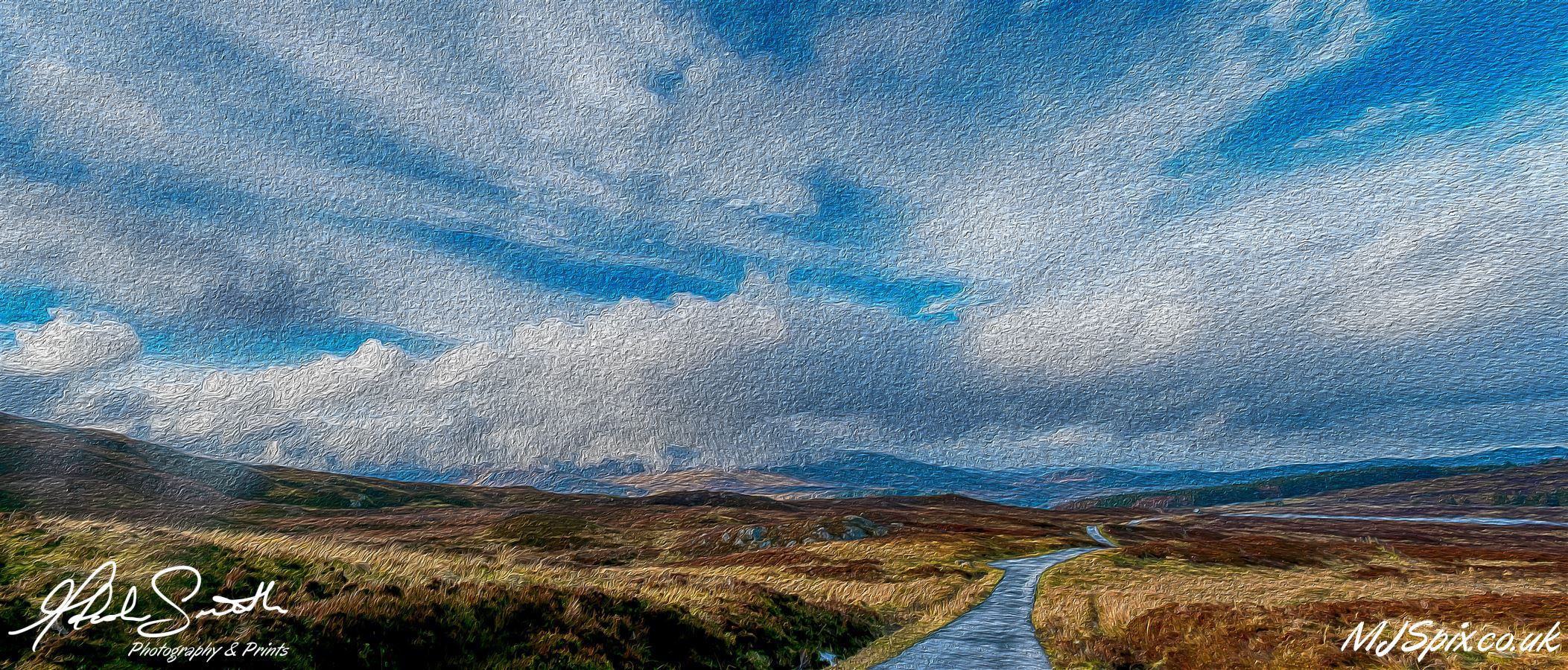 The back road between Amlrlee and Kenmore
Photography by Malcolm J Smith